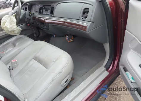 2004 Mercury Grand Marquis Ls from USA, damaged, VIN 2MEHM75W74X603109